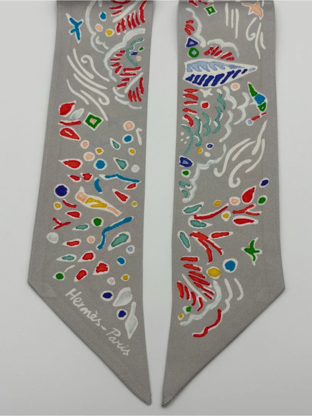 Hermes Isola Di Primavera Twilly Scarf Gris Perle Grenadine Multicolor - Picture 3 of 6
